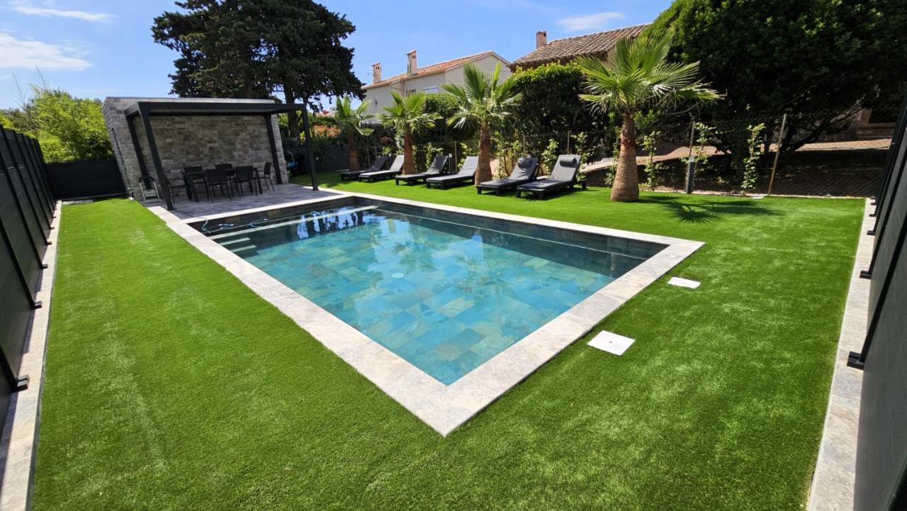 Etoile Du Berger Saint Aygulf 3 Villas Et 4 Appartements Jardin Individuel Et Piscine Chauffee En Saison - La Mer Et Les Plages 450 M Dış mekan fotoğraf